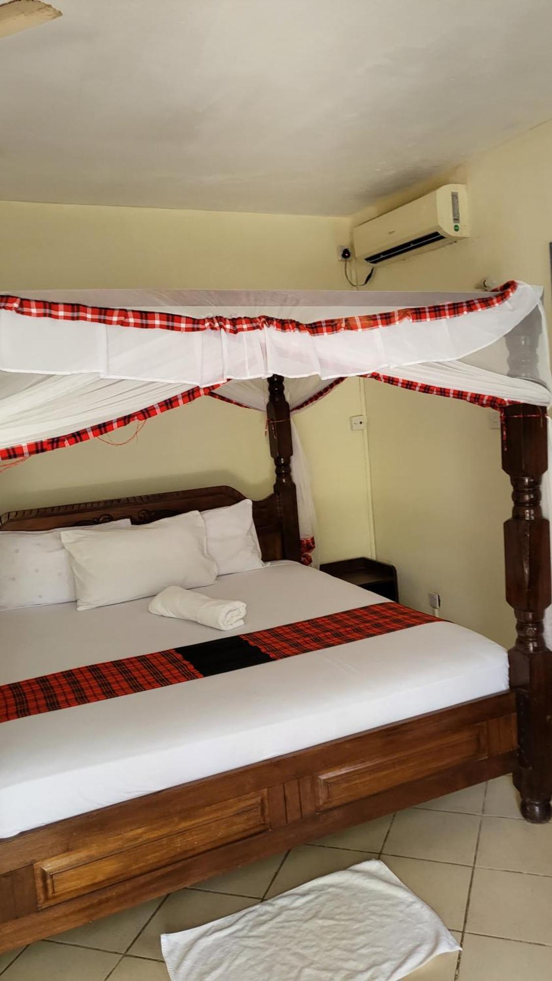 Maasai Resort 몸바사 외부 사진
