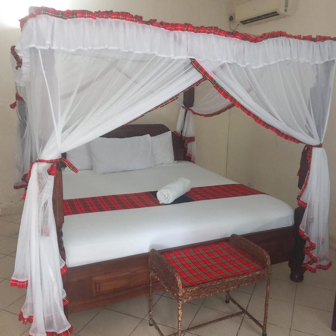 Maasai Resort 몸바사 외부 사진